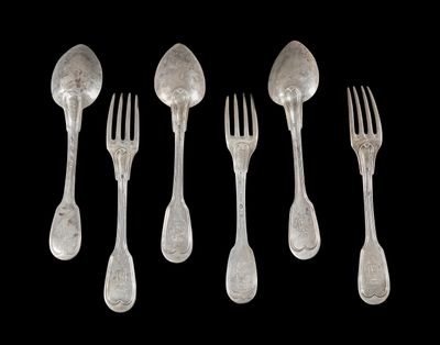 ENSEMBLE DE COUVERTS de table en argent modèle filets. Les spatules gr - Photo 1