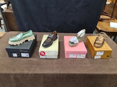 Lot de 4 paires de chaussures femme de marques METISSE, ATEL…
