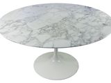 Table « Tulipe » à plateau en marbre, conçue par Eero, années 1960