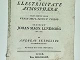 un vieux livre sur lequel figure un titre