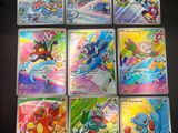 un paquet de cartes à collectionner Pokémon posé sur une table