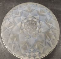 Lustre en verre et métal à décor de motifs feuillagés, motif… (photo 5)