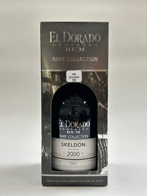 une photo d'une bouteille de rhum El Dorado dans une boîte