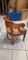 Fauteuil de bureau en noyer assise cuir. (photo 5)