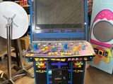 une photo d'une console de jeux vidéo posée dans un garage