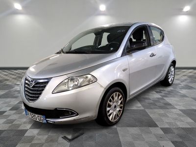 LANCIA - YPSILON 1.2 8V 69 CH STOPSTART GOLD - ES - Mise en …
