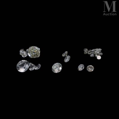Diamants sur papier Lot de diamants sur papier dont: