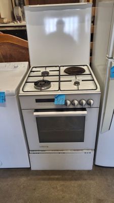 1 gazinière gaz de ville 3 feux + 1 feu électrique DEDIETRIC…