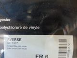 a label on the back of a plastic bag with a picture of a cat