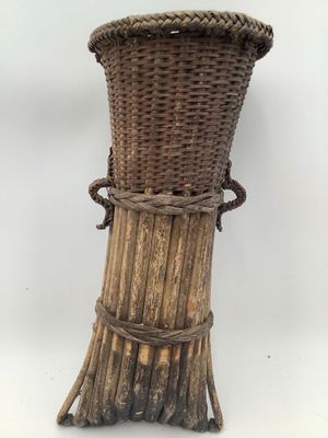 Carquois ou panier de cueillette ancien en bambou d’origine …