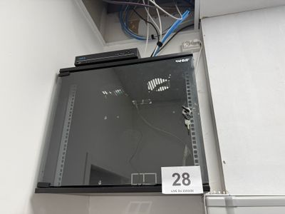 Lot comprenant : - Système de vidéosurveillance REOLINK comp… - Photo 1