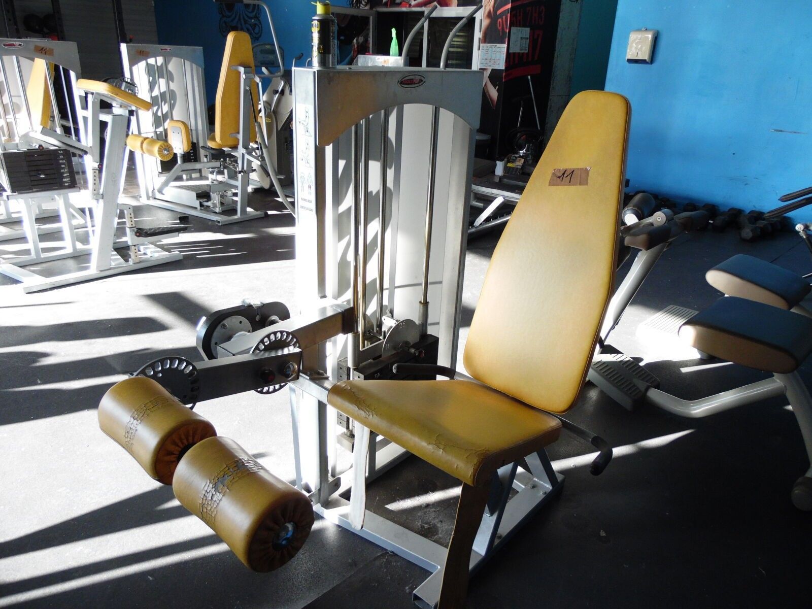 6 Machines de musculation par zone MULTIFORM