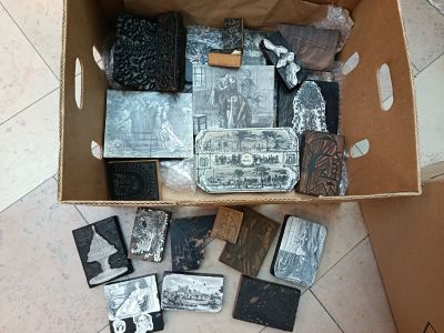 Lot de bois gravé d'imprimerie ou de papier peint