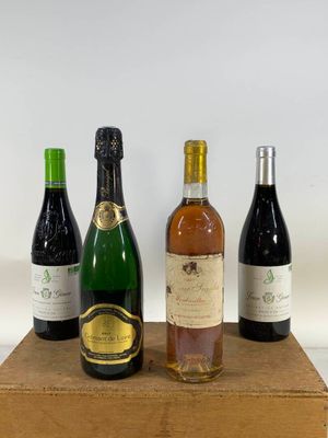 Lot de 4 bouteilles comprenant : 2 Merlot Cabernet Sauvignon…
