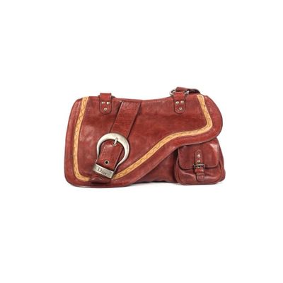 CHRISTIAN DIOR & John GALLIANO : Sac modèle "Gaucho" en cuir…