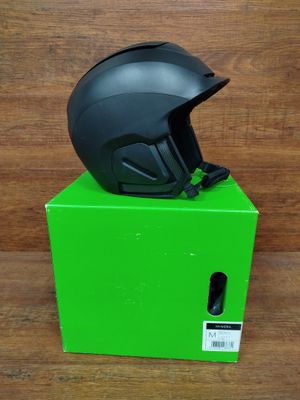 1 casque de ski de marque KASK