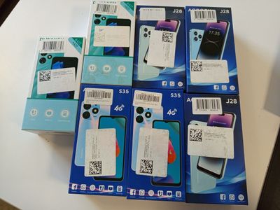 Six boîtes contenant des Samsung Galaxy S9, S9 et S9 Plus sont posées sur une table.