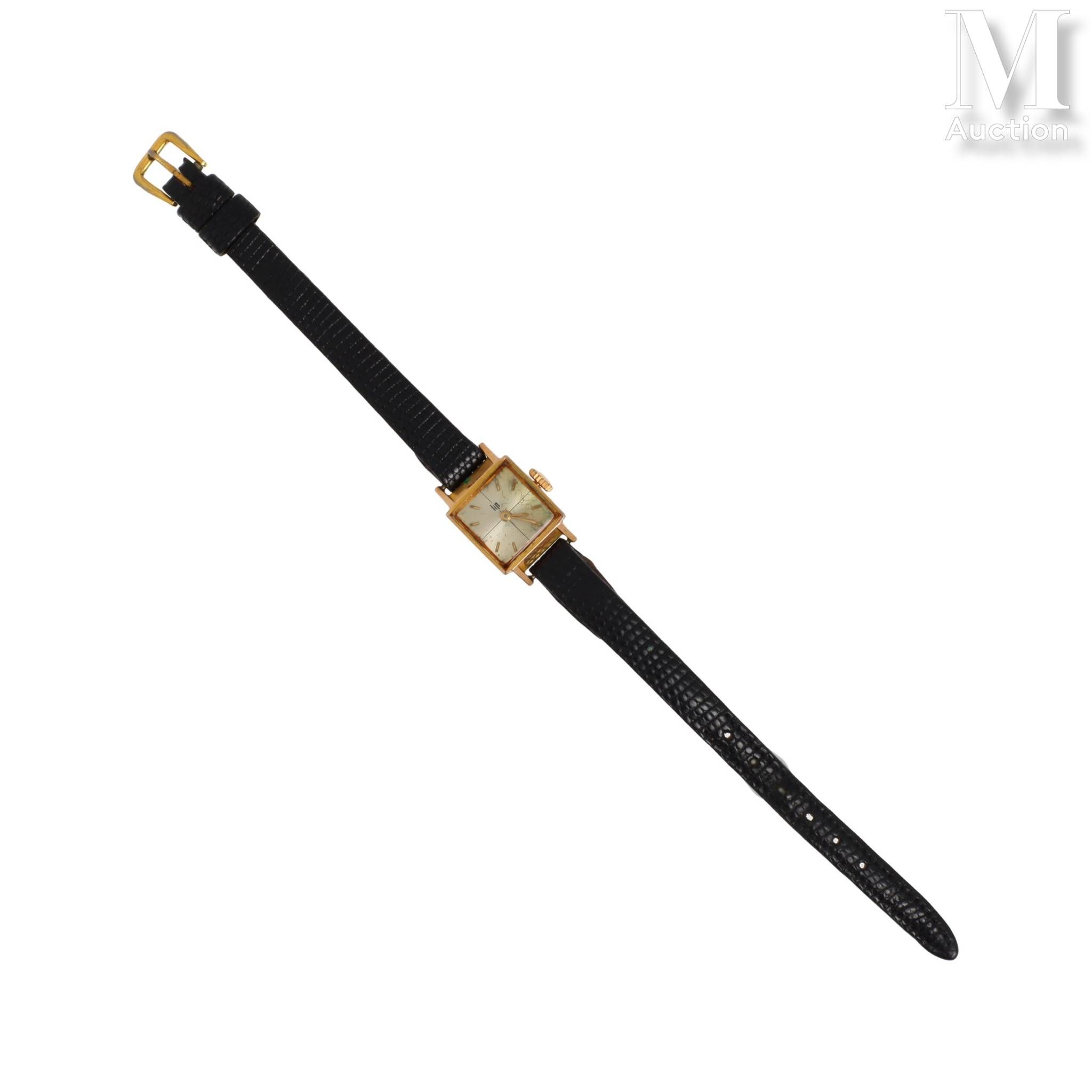 Objets d'art & Curiosités