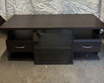 an image of a desk with two drawers and a shelf