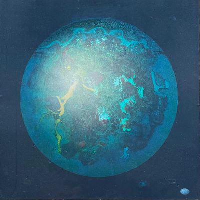 une image représentant un tableau d'une planète bleue sur laquelle se trouve une personne
