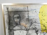 une image d'un tableau sur le mur d'une pièce