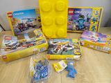 a lot of legos that are sitting on a table