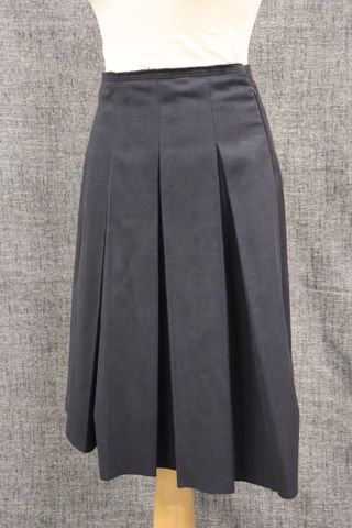 PRADA - Jupe en coton noir. Très bon état. T.42 (It) 38
