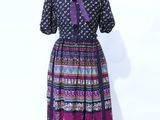 robe de femme sur un mannequin mannequin mannequin mannequin mannequin mannequin mannequin mannequin mannequin mann