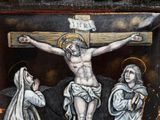 a picture of a painting of jesus on the cross