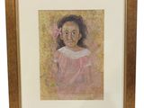une peinture à l'huile représentant une petite fille vêtue d'une robe rose et d'un nœud rose