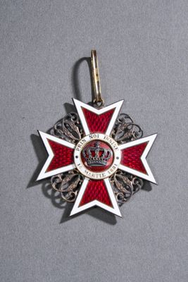 ROUMANIE Croix de commandeur de l’Ordre de la Couronne de Ro…