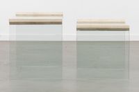 Ensemble de deux tables gigognes ou d'appoint, dans le style… (photo 4)