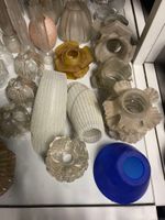 Lot comprenant : globes de lampes, tulipes, verres de lampes… (photo 4)