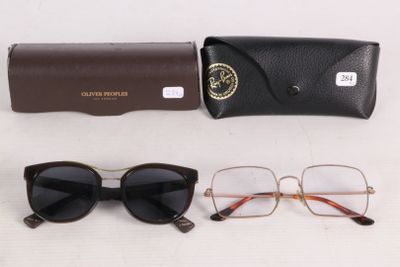 RAY-BAN - Paire de lunettes de vue de type Square en métal.