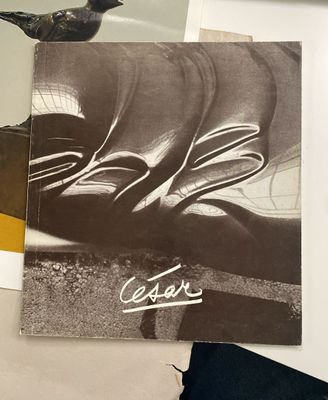 Réunion de livres comprenant : - CESAR, catalogue d'expositi…