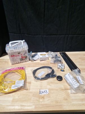 EL433// lot de différents articles, retour client non contro…