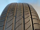 tire tread of a car on a sunny day with a blue sky in the background