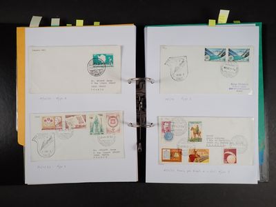 1 gros classeur de plus de130 lettres et cartes, entiers POS…