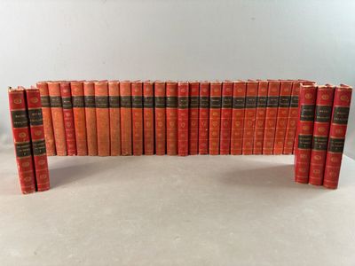 une image représentant un tas de livres empilés les uns sur les autres