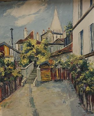 une peinture accrochée au mur d'un immeuble où se trouve un escalier