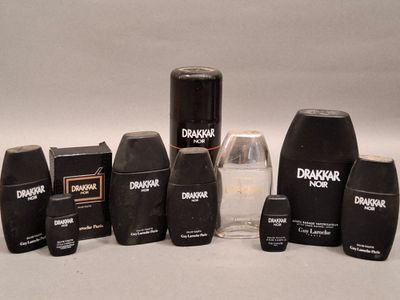 a lot of different types of perfumes on the table