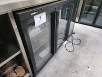 1 vitrine bar réfrigérée GAMKO 3 portes MG3/315G de 2023, 13…