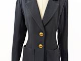 veste de femme sur un mannequin mannequin mannequin mannequin mannequin mannequin mannequin mannequin mannequin mann