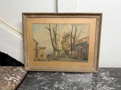 une image d'une photo d'une photo d'une maison posée sur une table