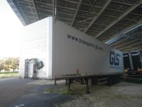 Semi-remorque SCHMITZ FOURGON STD, essieux SCHMITZ (photo 4)