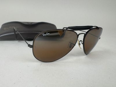 Lunettes de soleil Ray-Ban Aviator avec verres marron et étui