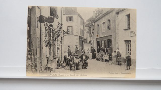 Mainsat : Rue de Chez Brillaud. État superbe.