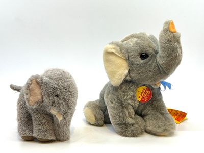 STEIFF. Eléphant Pummy et son éléphanteau.