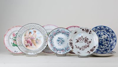 Lot de 8 assiettes comprenant : - LUNEVILLE, 3 assiettes de …