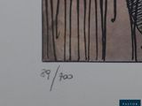 a picture of a picture of a horse with a long tail